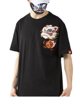 Load image into Gallery viewer, Lion head embroidery T-shirt