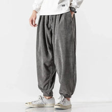 Load image into Gallery viewer, &quot;Sumu&quot; corduroy harem pants