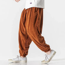 Load image into Gallery viewer, &quot;Sumu&quot; corduroy harem pants