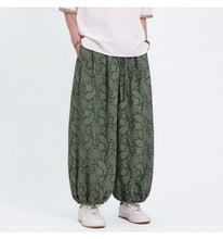 Load image into Gallery viewer, "Kurobara" flower harem pants