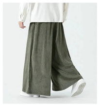 Load image into Gallery viewer, &quot;Hideo&quot; corduroy harem pants