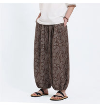 Load image into Gallery viewer, "Kurobara" flower harem pants