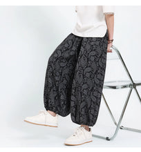 Load image into Gallery viewer, "Kurobara" flower harem pants