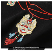 Load image into Gallery viewer, Embroidery lion head necklace design T-shirt