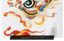 Load image into Gallery viewer, Lion head embroidery T-shirt
