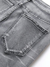 Load image into Gallery viewer, Vintage ragged &quot;daisuki&quot; denim jeans