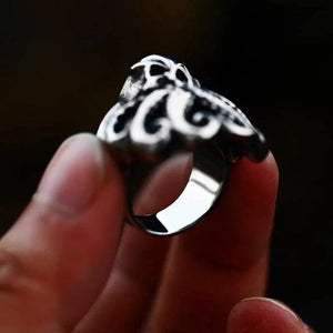 Octo-skull stainless steel ring