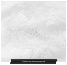 Load image into Gallery viewer, Premium embroidery silhouette lion T-shirt
