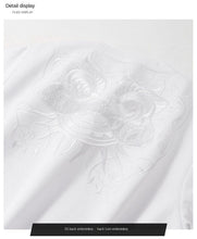 Load image into Gallery viewer, Premium embroidery silhouette lion T-shirt