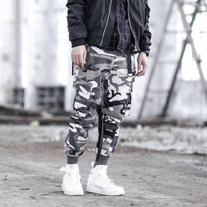 Dark cargo LP pants