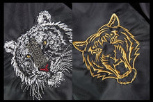 Load image into Gallery viewer, Tiger roar bomber jacket