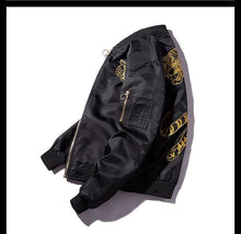 Load image into Gallery viewer, Tiger roar bomber jacket