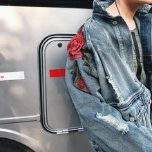 Load image into Gallery viewer, Rose petal embroidery denim jacket