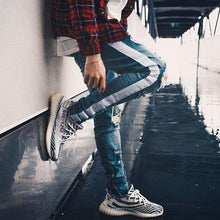 Load image into Gallery viewer, White stripe skinny jeans