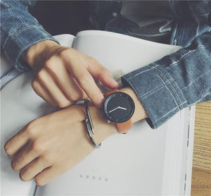 Minimalism solid face watch