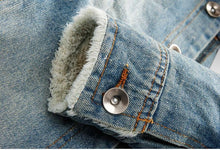 Load image into Gallery viewer, Vintage fur collar denim jacket